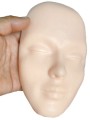 Faccia in silicone per esercitarsi